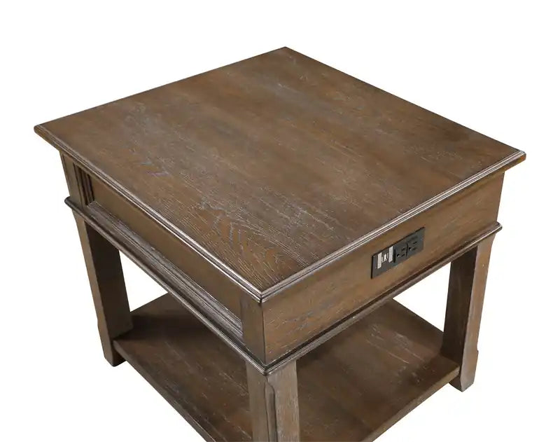Table de bout traditionnelle 24 po avec rangement et port USB - Orme brun